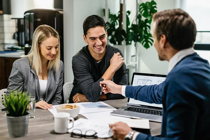 What to Expect in Your First Meeting with a Debt Recovery Consultant