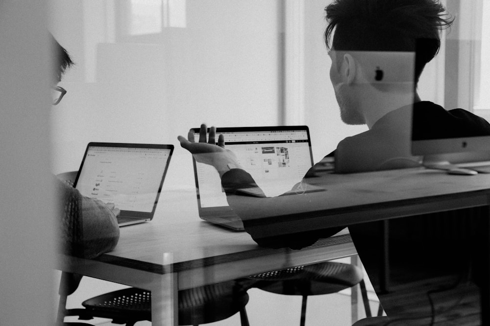 Step-by-Step Guide to Outsourcing Debt Collection in Singapore